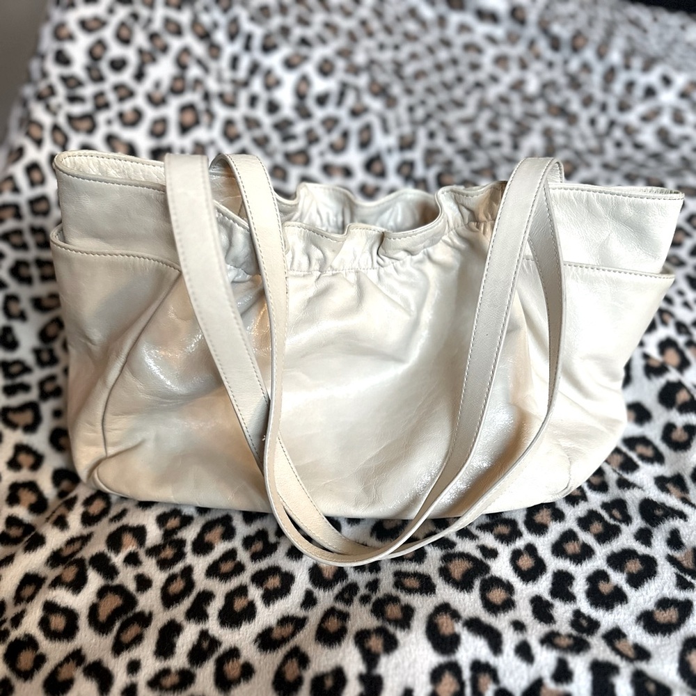 Hobo International shoulder bag cream